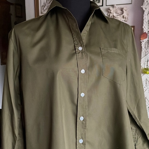 5 for $25 Earth music and ecology kaki shirt - Picture 5 of 8